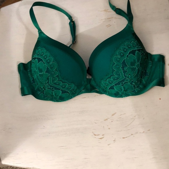 Victoria's Secret Other - Victoria secret bra